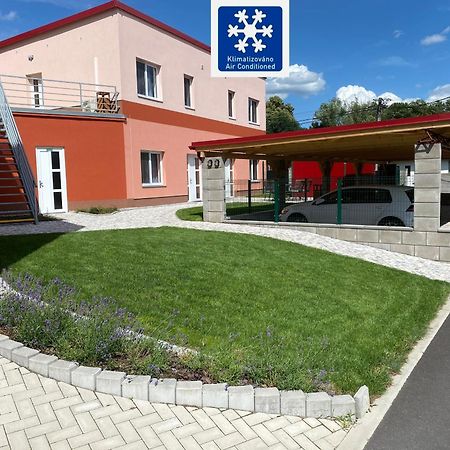 Apartmány Krupka Esterno foto