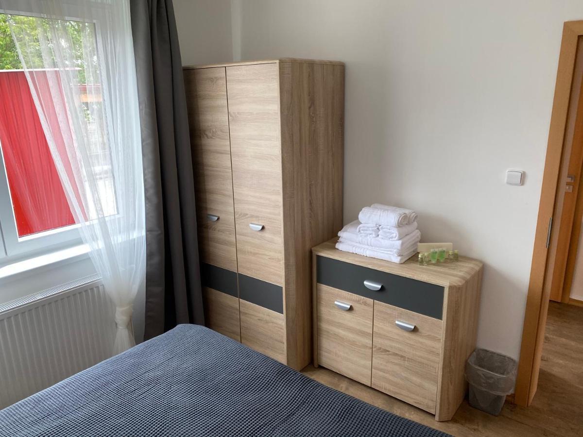 Apartmány Krupka Esterno foto