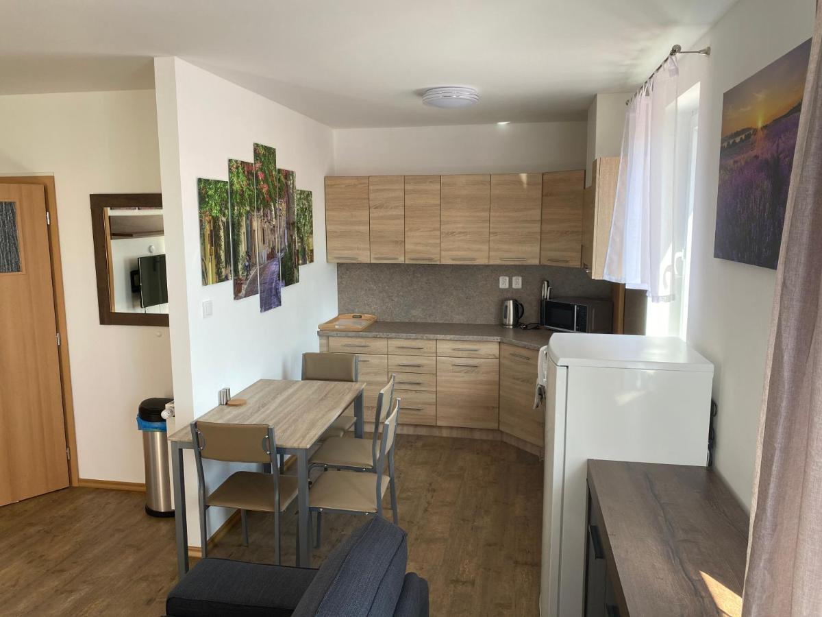 Apartmány Krupka Esterno foto