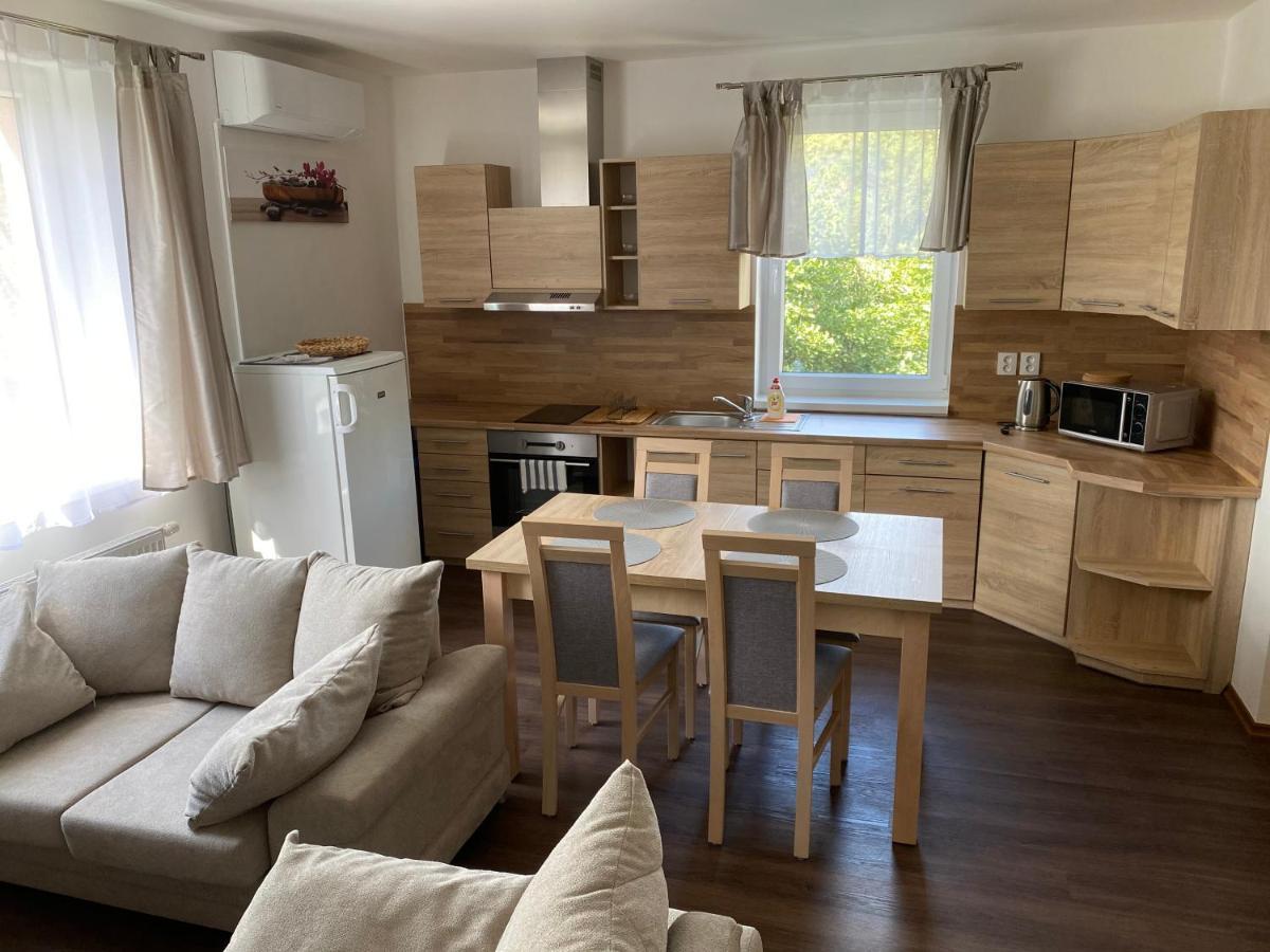 Apartmány Krupka Esterno foto