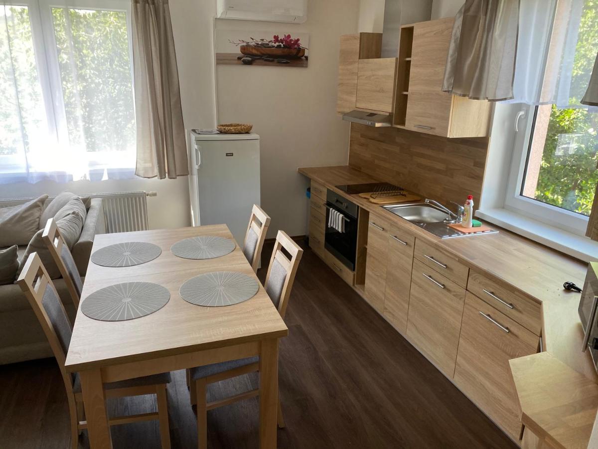 Apartmány Krupka Esterno foto