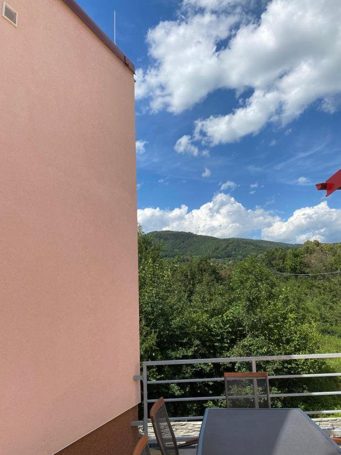 Apartmány Krupka Esterno foto