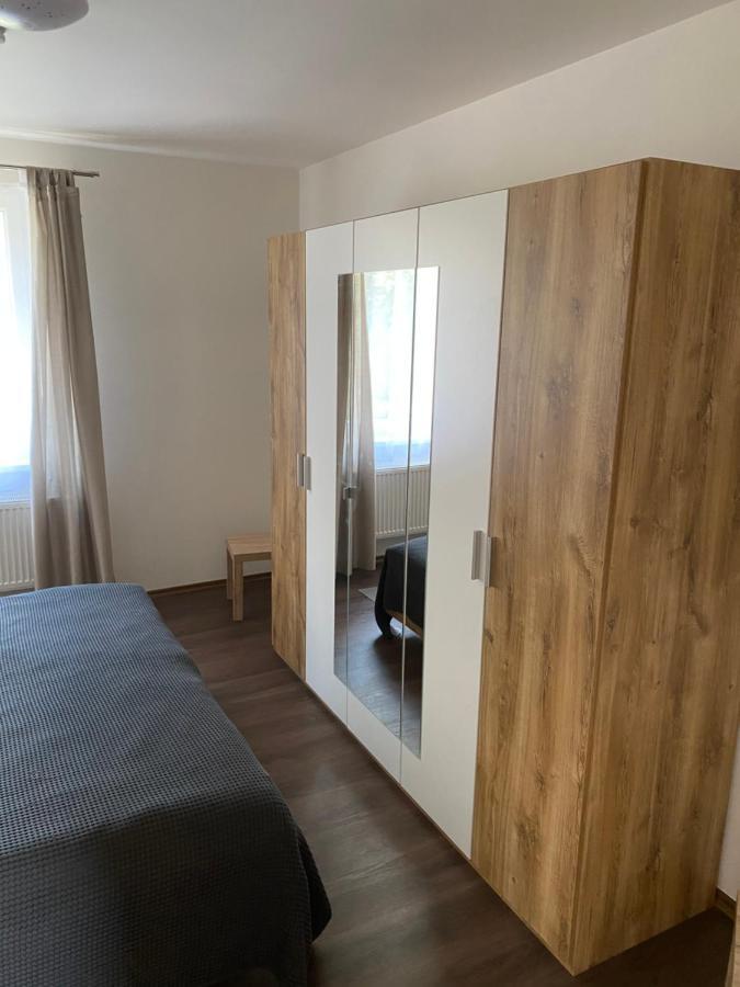 Apartmány Krupka Esterno foto