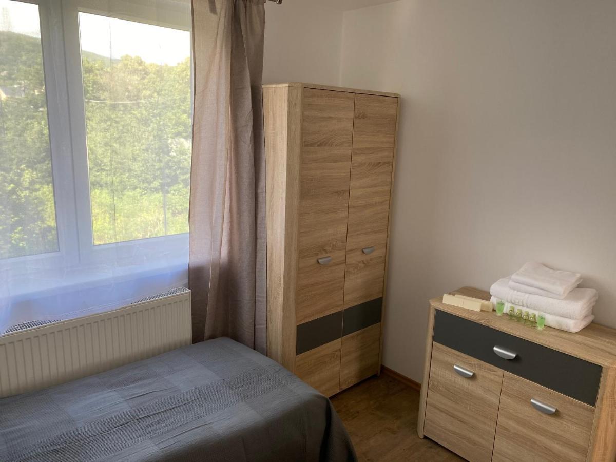 Apartmány Krupka Esterno foto